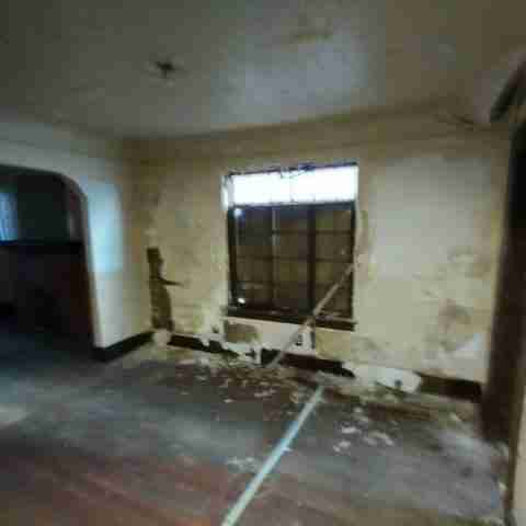 15045 manor (66).jpg